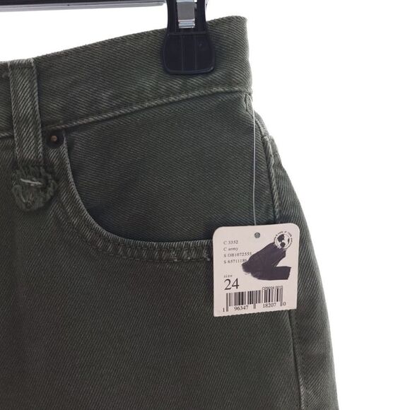 We The Free Size 24S Army Green Button Fly Makai Cut off Raw Hem Short OB1072555 - Picture 3 of 9